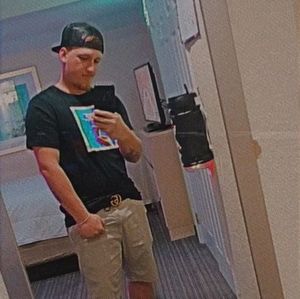 Meet your Posher, Vito